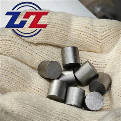 Particule de titan de calitate medicală